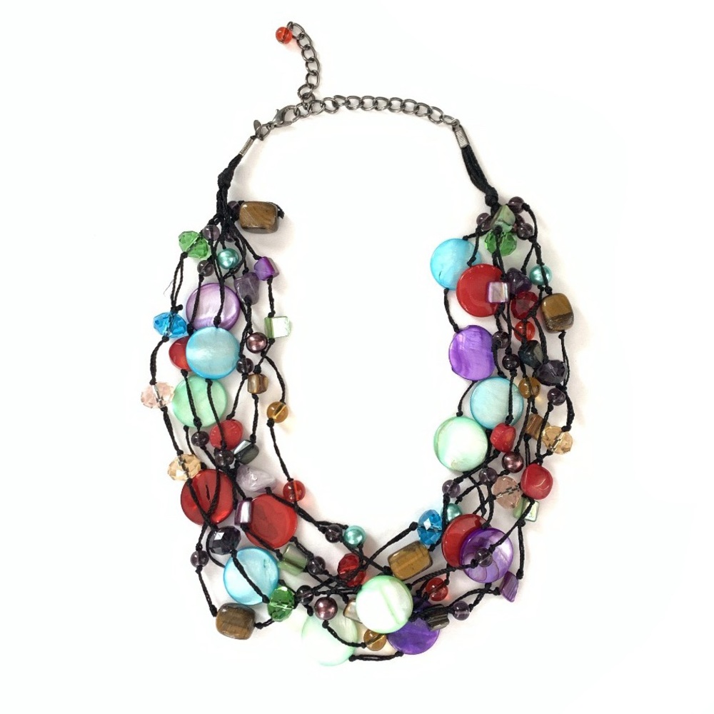 Premier Designs Bib Necklace with Amazing Colors!